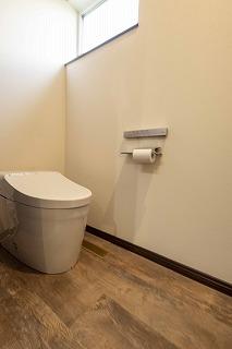 トイレ：class S標準仕様のタンクレストイレ