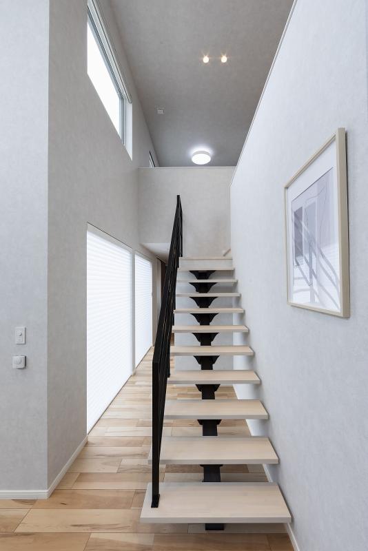 お部屋をデザインするスケルトン階段
